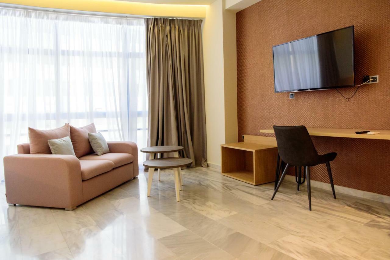 Eva Apartments Пірей Екстер'єр фото