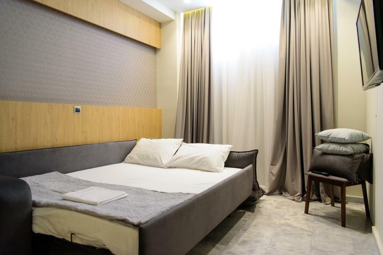 Eva Apartments Пірей Екстер'єр фото