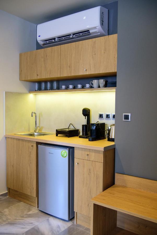 Eva Apartments Пірей Екстер'єр фото
